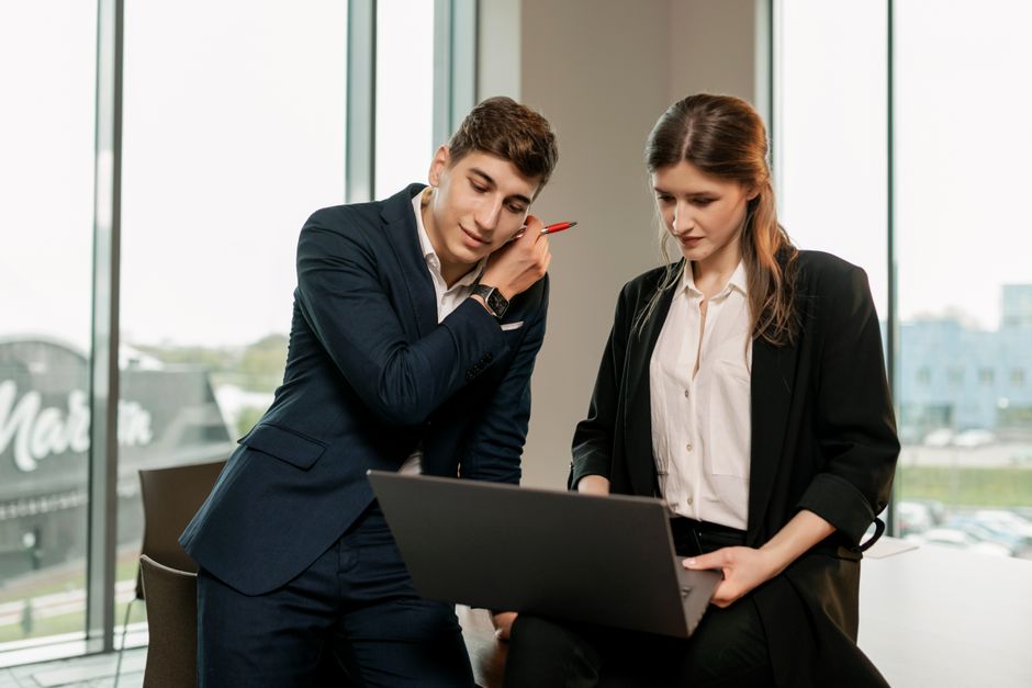 Dozentin für Webdesign und UX-Strategie bei Pro Academy GmbH